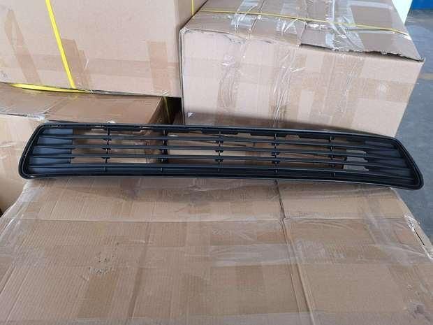 Wholesale Car Parts Bumper Grille for Toyota Camry 2012-2014 Le