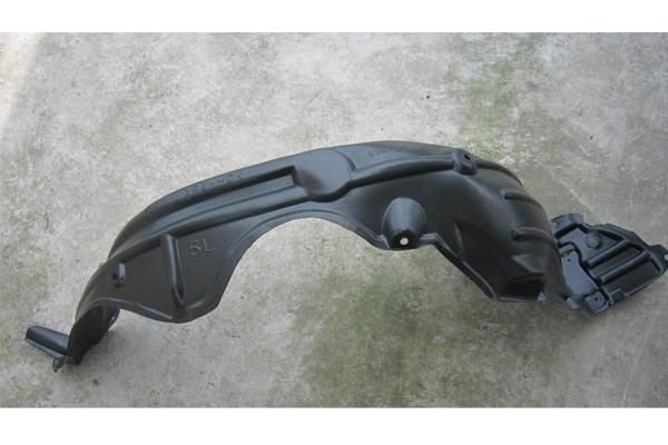 Car Parts Front Inner Fender for Toyota Yaris 2008-2013